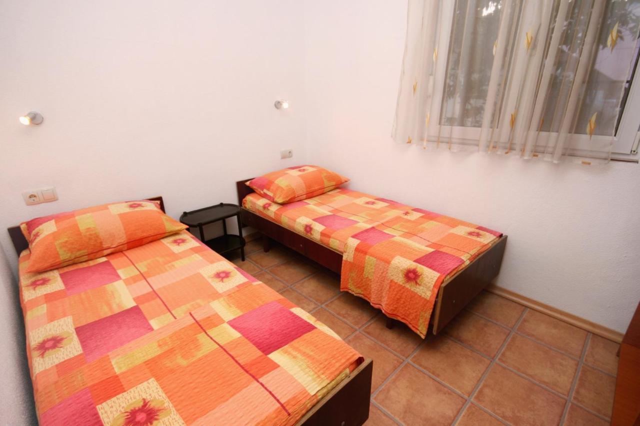 Apartment Podaca 6050A Esterno foto
